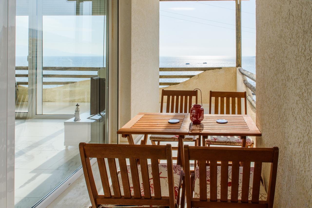 Sunset Apartment Saranda Bay 外观 照片