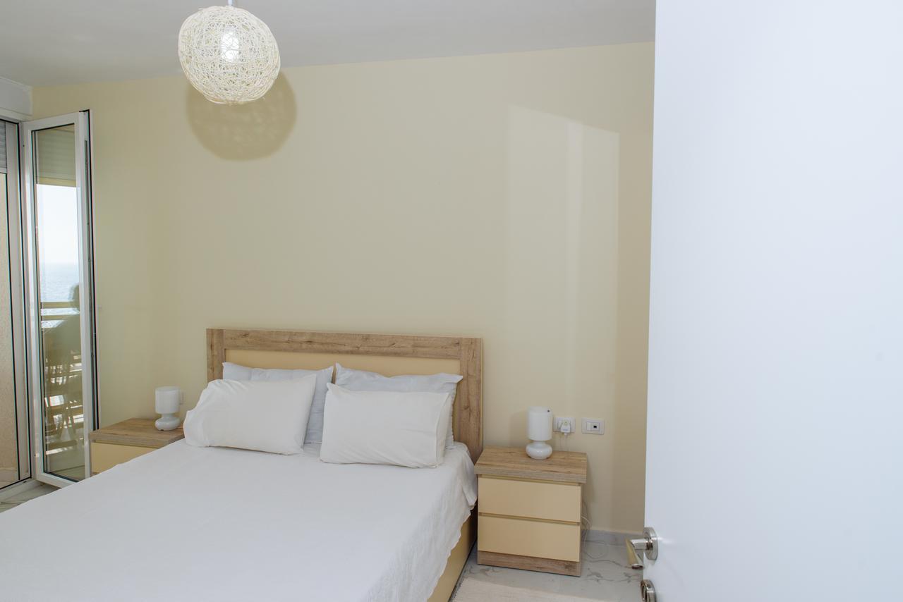 Sunset Apartment Saranda Bay 外观 照片