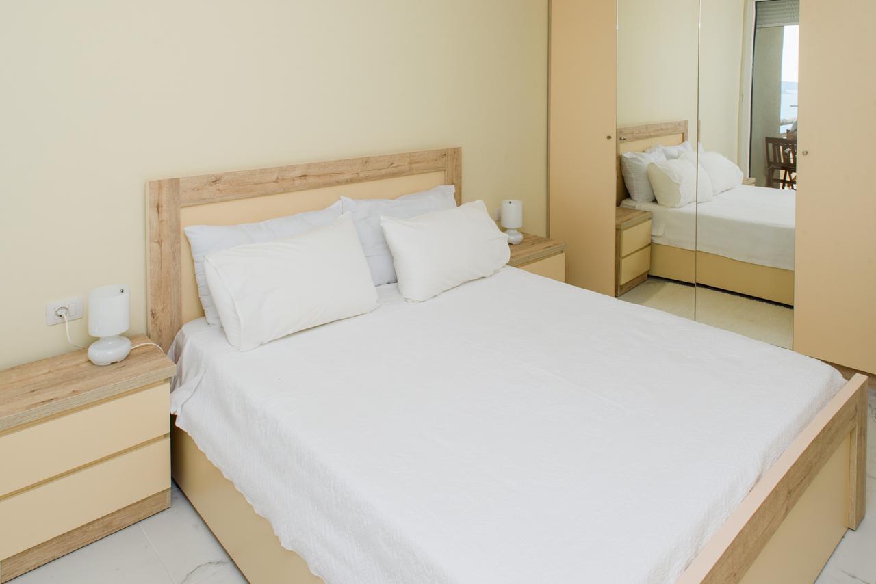 Sunset Apartment Saranda Bay 外观 照片
